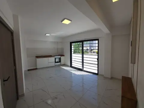 Departamento en Alquiler en Avellaneda, $ 550.000