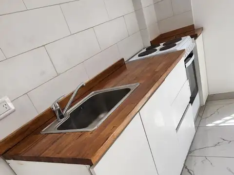 Departamento en Alquiler en Avellaneda, $ 550.000