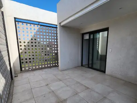 Departamento en Alquiler en General Pico, $ 650.000