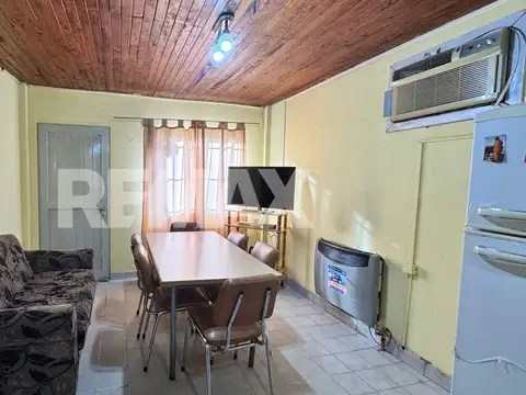 EN VENTA CASA EN PB 2 DORm. PLOTTIER APTA CRED BPN