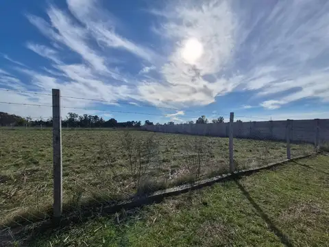 Venta Lote Pilar 980m2