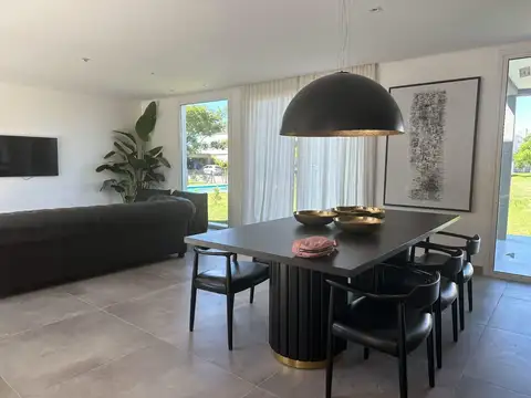 Casa en Venta en Puertos - Barrio Vistas, USD 345.000