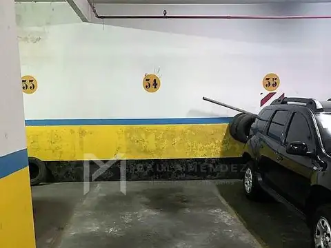 Cochera en Venta Cubierta