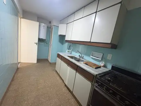 Av Gral Juan M De Pueyrredon 900, Piso 7