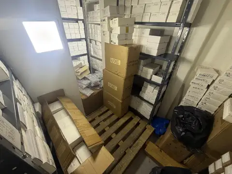 LOCAL A LA CALLE VENTA BARRACAS