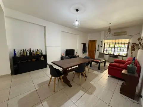 Depto Tipo Casa 4 ambientes con 1 baño
