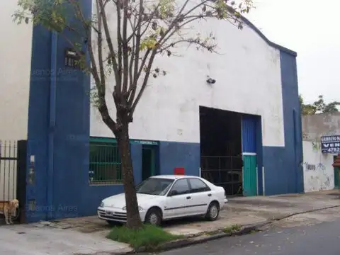 Galpon en Venta en Coghlan, USD 2.450.000