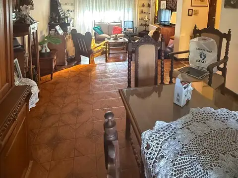 VENTA CASA 300M2, 3 HABITACIONES, APTA CREDITO. MUÑIZ