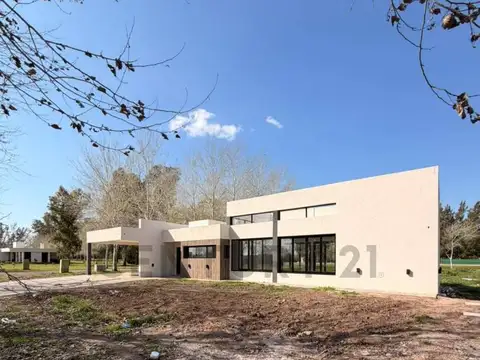 Casa en Venta de 3 dormitorios