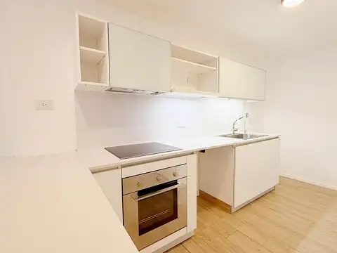 Departamento en Alquiler con 1 cocheras
