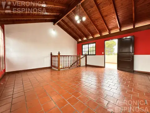 Depto Tipo Casa 2 ambientes con 1 baño