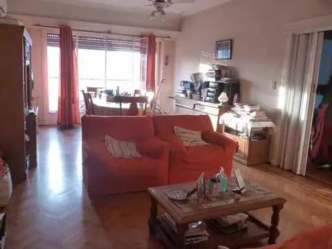 Departamento en Venta de 4 dormitorios