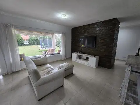 CASA EN UNA PLANTA | GRAN PARQUE Y PILETA | MASCHWITZ VILLAGE