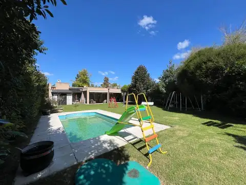 La Pista  1095