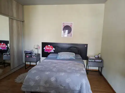 Depto Tipo Casa en Venta en Parque Avellaneda, USD 68.000