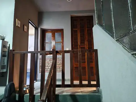 Depto Tipo Casa en Venta de 2 ambientes