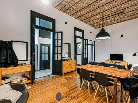 Depto Tipo Casa 4 ambientes con 2 baños