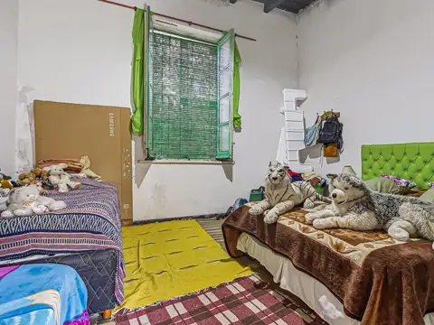 Casa en Venta con 4 cocheras