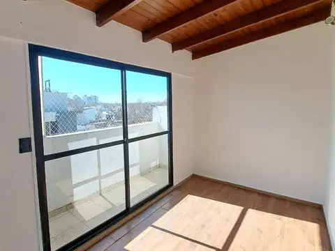 Departamento en Alquiler 4 ambientes tipo duplex con pileta y yacuzzi