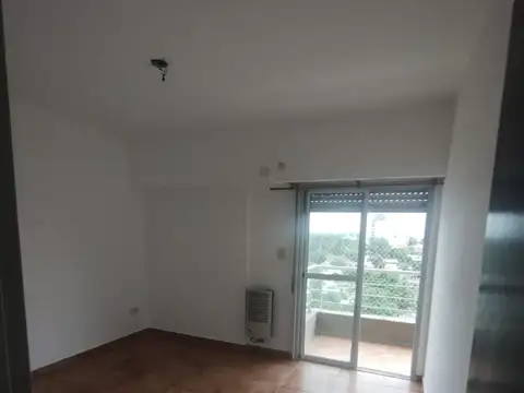 DEARTAMENTO EN ALQUILER DOS AMBIENTE CON BALCON Y COCHERA -MARTIN CORONADO-