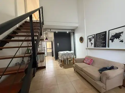 DEPARTAMENTO 2 AMBIENTES CON PILETA - QUILMES CENTRO
