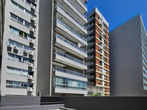 Av Del Libertador 6200 , Piso 1