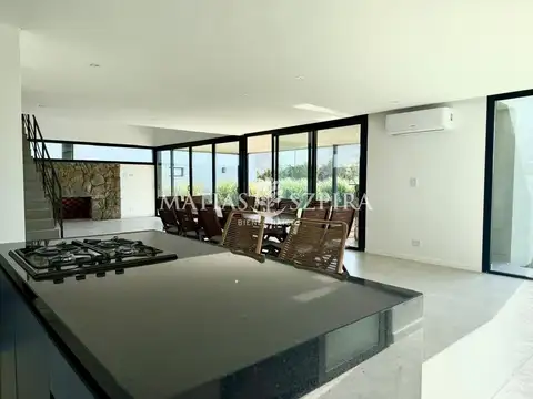 Casa en Alquiler en Terravista, USD 2.500