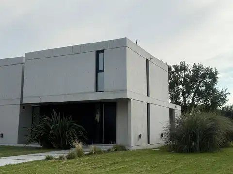Casa en Venta al Noreste