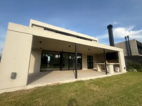 Casa en Venta en Greenville Polo & Resort, USD 410.000