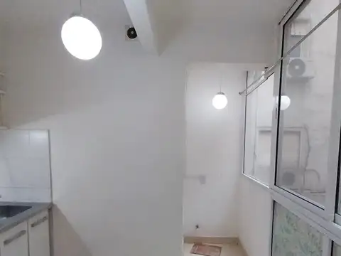 Yapeyú 100, Piso 1