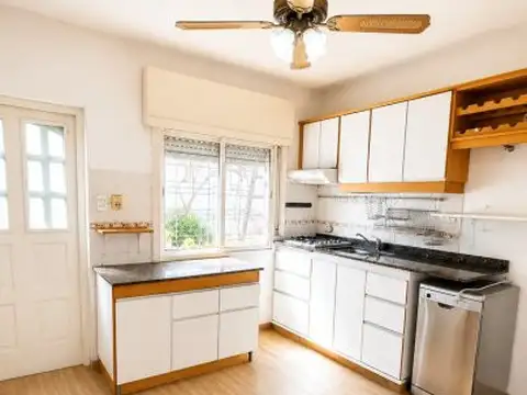 ALQUILER | CASA 4 AMBIENTES CON JARDÍN, JACUZZI Y AIRE FRÍO/CALOR EN TODOS LOS AMBIENTES | MERL...