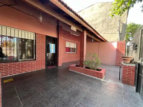 Sarmiento 1700