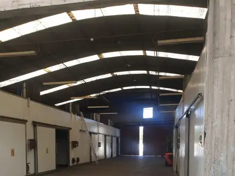 Galpón - Venta - Argentina, Merlo - Julian Castro 400