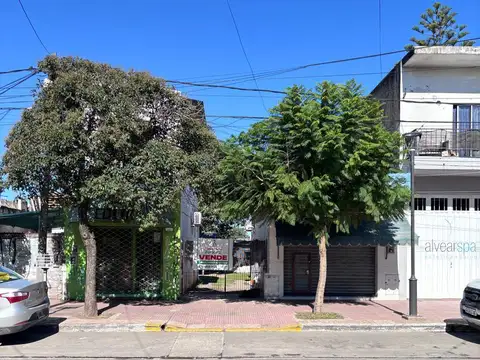 OPORTUNIDAD 2 LOCALES 2 VIVIENDAS EN BENAVIDEZ CENTRO
