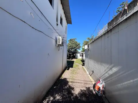 Local en Venta en Benavidez, USD 450.000