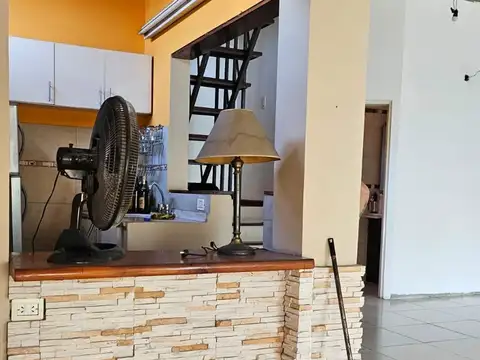 Depto Tipo Casa en Alquiler en Floresta Norte, $ 1.000.000