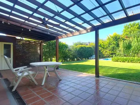 Casa en Venta en Rincon De La Costa, USD 365.000