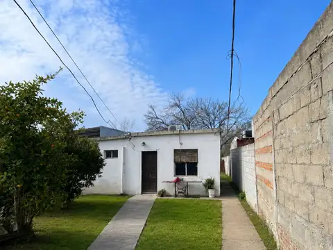Casa en Venta con 6 cocheras
