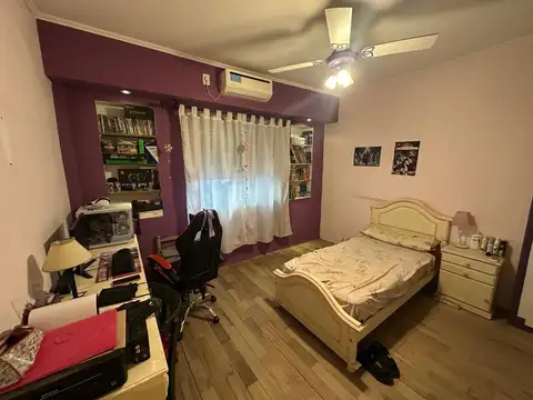 Casa en Venta en Parque Chacabuco, USD 240.000
