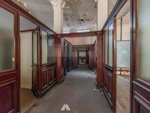 VENTA LOCAL 300 M² CON GRAN POTENCIAL CIUDAD VIEJA