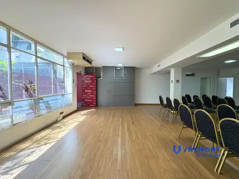 Oficina en Alquiler al Sur