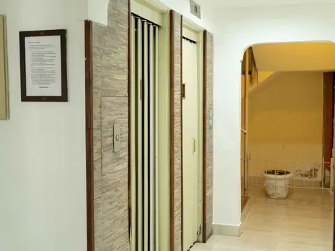 VENTA MONOAMBIENTE AL FRENTE EN PASEO ALDREY