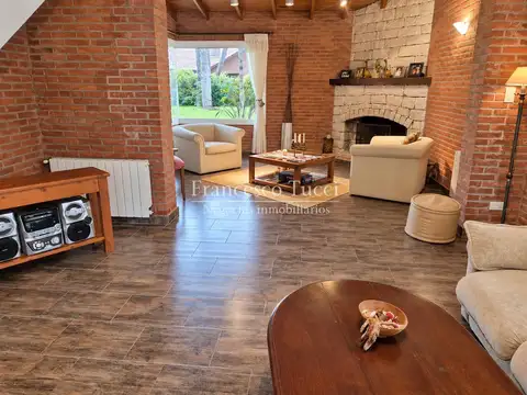 Casa en Venta de 5 dormitorios