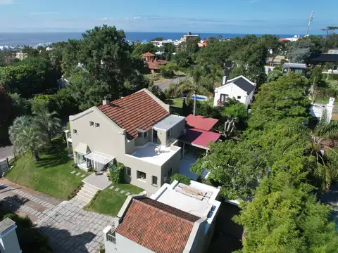 Casa en Venta en Montoya, USD 1.400.000