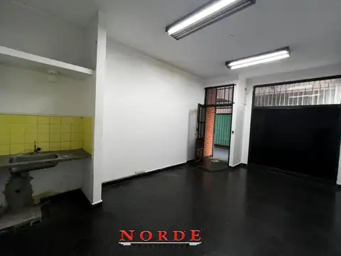 Local en Alquiler en Caballito, $ 600.000