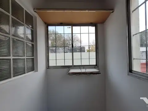 Depto Tipo Casa en Alquiler de 1 dormitorio