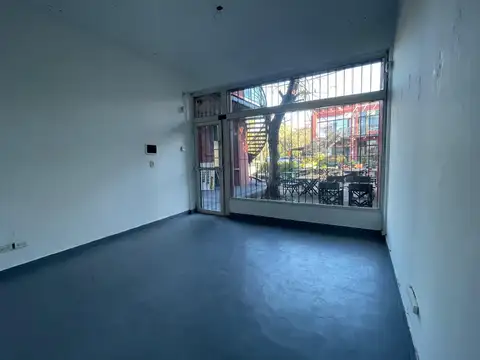 Local en Alquiler en San Isidro, $ 400.000