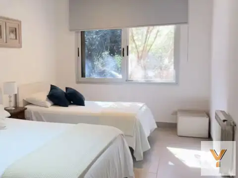 Casa 5 ambientes con 4 baños