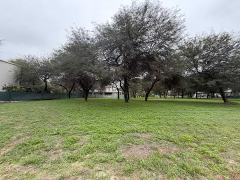 Terreno en Venta en La Banda, USD 90.000