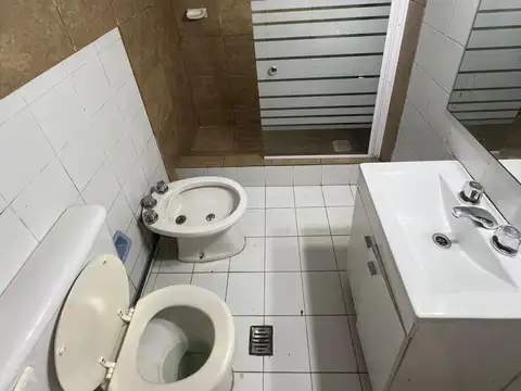 Depto Tipo Casa 2 ambientes con 1 baño